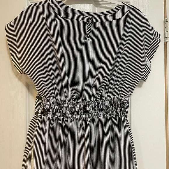 Monteau short sleeve blouse extra large great condition true to size - Picture 4 of 4